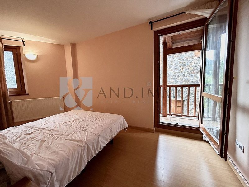 Pis de 1 habitacions en venda a Canillo · 55 de 60