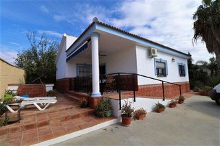 Chalet en alquiler en Centro en Alhaurín de la Torre