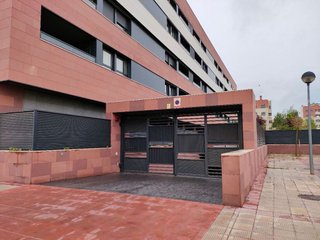 Garaje en venta en San Adrián - La Cava en Logroño