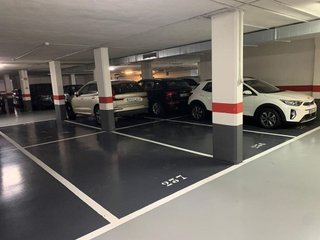 Garaje en venta en Barrio de Abando en Bilbao
