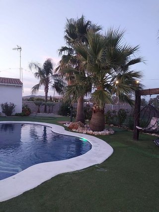Chalet en alquiler en Puerto Serrano
