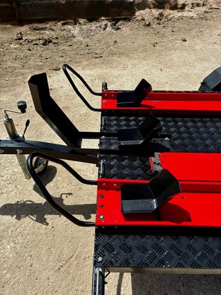 Remolque para motos - Negro y Rojo