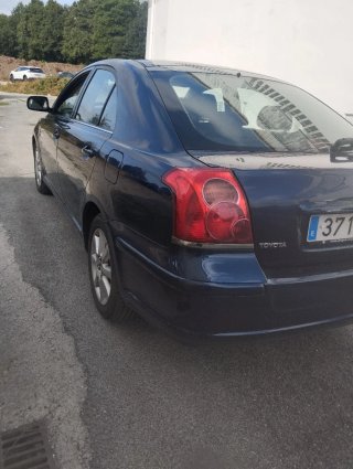 Toyota Avensis 2005