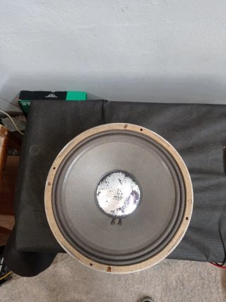 Altavoz JBL 2202H 8 Ohms 12 Pulgadas