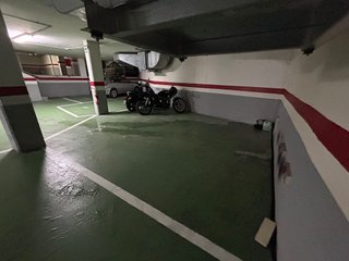 Garaje en venta en Falperra - Santa Lucía en Coruña (A)