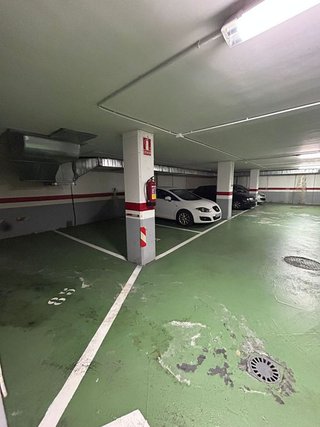 Garaje en venta en Falperra - Santa Lucía en Coruña (A)