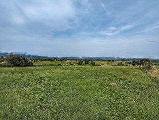 Terreno en venta en Candeleda