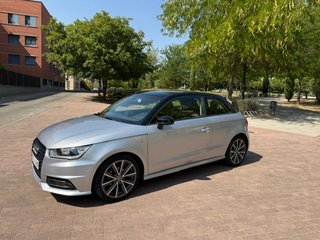Audi A1 SLINE 1.4 TDI 90 CV 3 PUERTAS