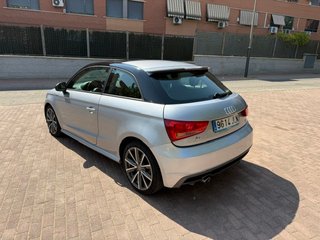 Audi A1 SLINE 1.4 TDI 90 CV 3 PUERTAS