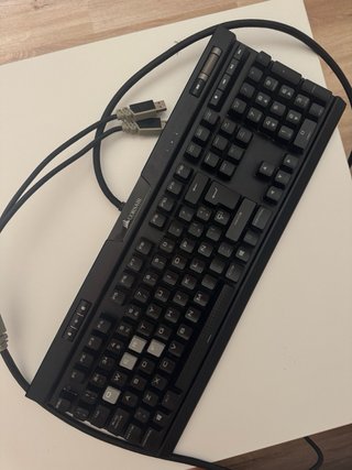 Teclado Mecánico Corsair K70 RGB MK2 Cherry MX Red
