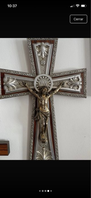 Crucifijos antiguos varios