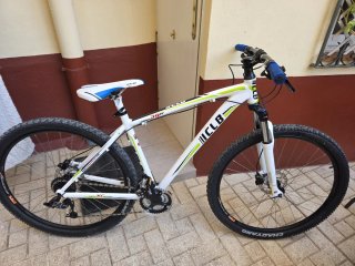 Bicicleta de Montaña CLB Comp 29er nueva a estrena