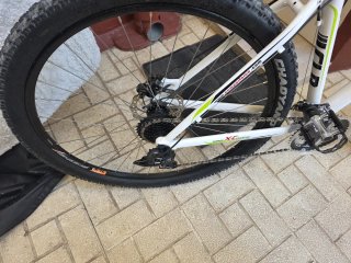 Bicicleta de Montaña CLB Comp 29er nueva a estrena