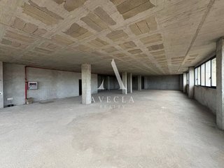 Nave industrial en alquiler en Centre en Cornellà de Llobregat