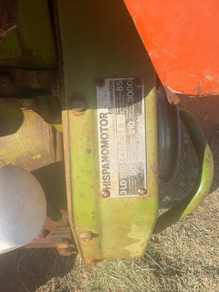 Motocultor Agria con remolque y matrícula