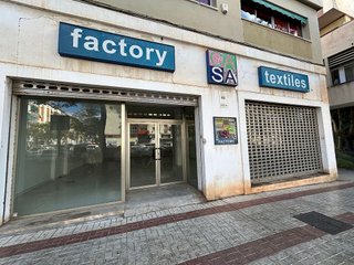 Local comercial en alquiler en Carranque - Haza Cuevas en Málaga
