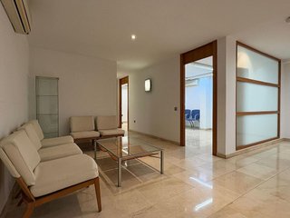 Oficina en alquiler en El Pla del Remei en Valencia