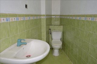 Casa adosada en venta en La Granja-La Colina-Los Pastores en Algeciras