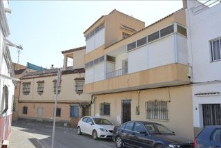 Casa adosada en venta en La Granja-La Colina-Los Pastores en Algeciras