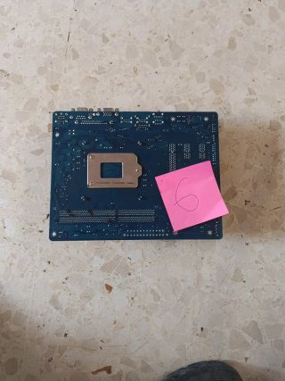 Placa Base Gigabyte GA-H61M-DS2 Socket 1155