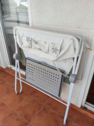 Bañera y cambiador bebé plegable