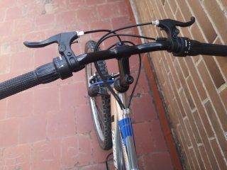 1 Bicicleta de montaña Topbike