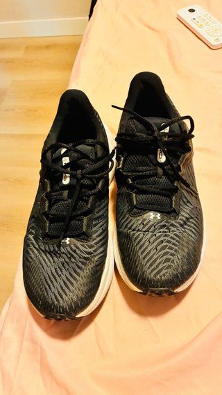 Zapatillas Under Armour Talla 42 Negras/Grises