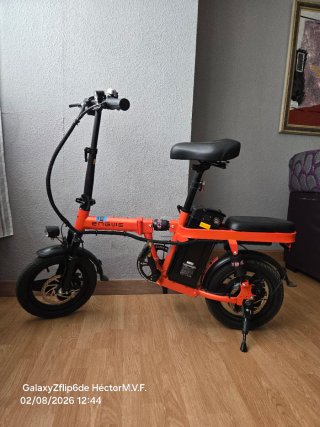Bicicleta eléctrica Engwe T14 con acelerador