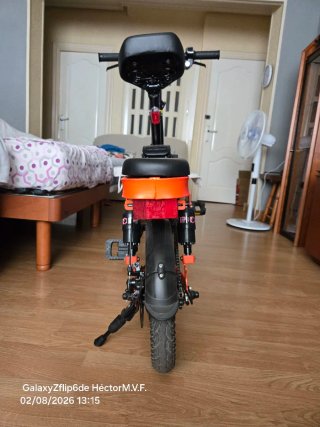 Bicicleta eléctrica Engwe T14 con acelerador
