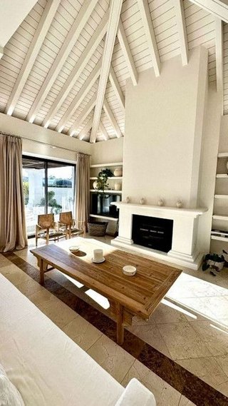 Chalet en alquiler en Lomas de Marbella Club en Marbella