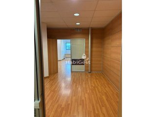 Oficina en alquiler en Mas Xirgu en Girona