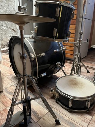Batería Acústica Millenium para Reparar.