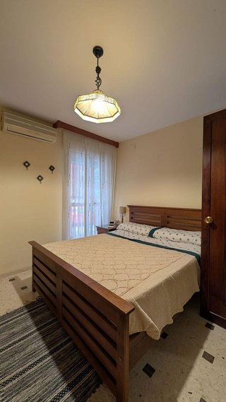 Piso en alquiler en Cervantes en Granada