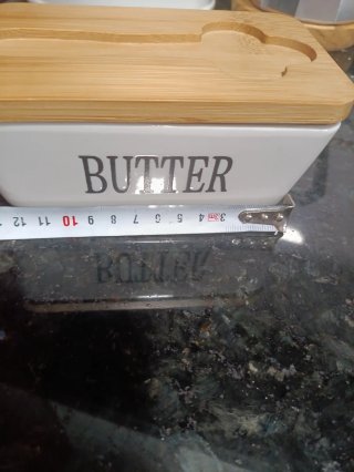 Recipiente para mantequilla con tapa de bambú