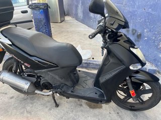 Kymco Agility City 125 Scooter Negra