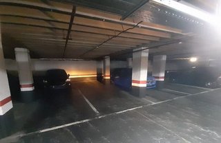 Garaje en venta en Barrio de Abando en Bilbao