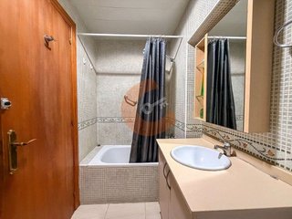 Piso en venta en Centro en Roda de Barà