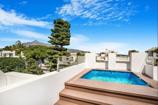 Chalet en alquiler en Las Lomas de Río Verde en Marbella