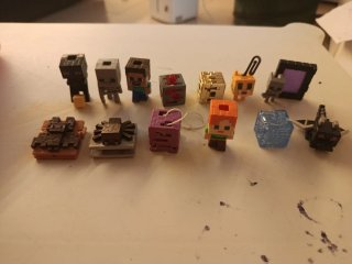 Figuras Minecraft Kinder Joy