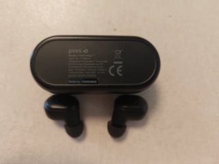 Auriculares Pass negros