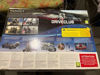 PlayStation 4 Fat 500GB + Controller