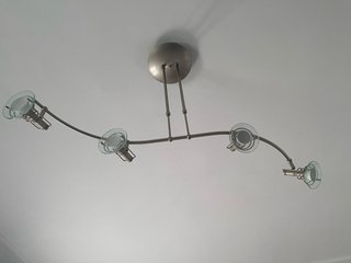 Lampada da soffitto moderna con 4 luci orientabili