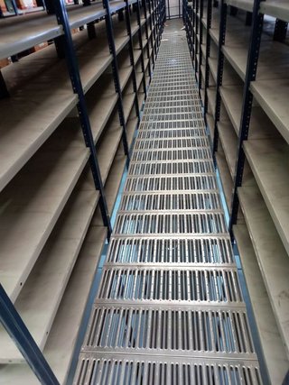 Nave industrial en venta en Barrio de la Estación en Coslada