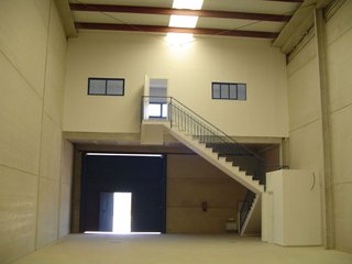 Nave industrial en alquiler en La Paz en Alcalá de Guadaira