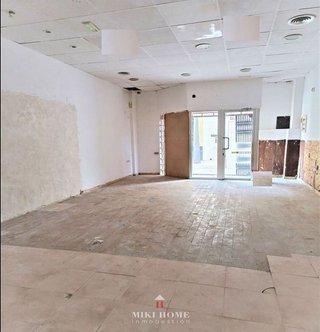 Local comercial en venta en Binéfar