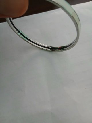 Bracciale rigido a cerchio
