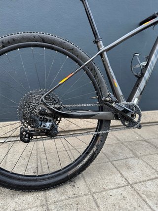 Bicicleta BTT Carbono