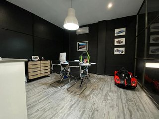 Local comercial en alquiler en Los Naranjos en Marbella