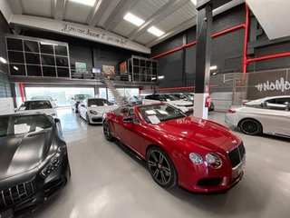 Local comercial en alquiler en Los Naranjos en Marbella