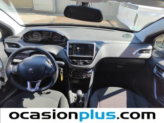 Peugeot 208 PureTech Signature 60 kW (82 CV)